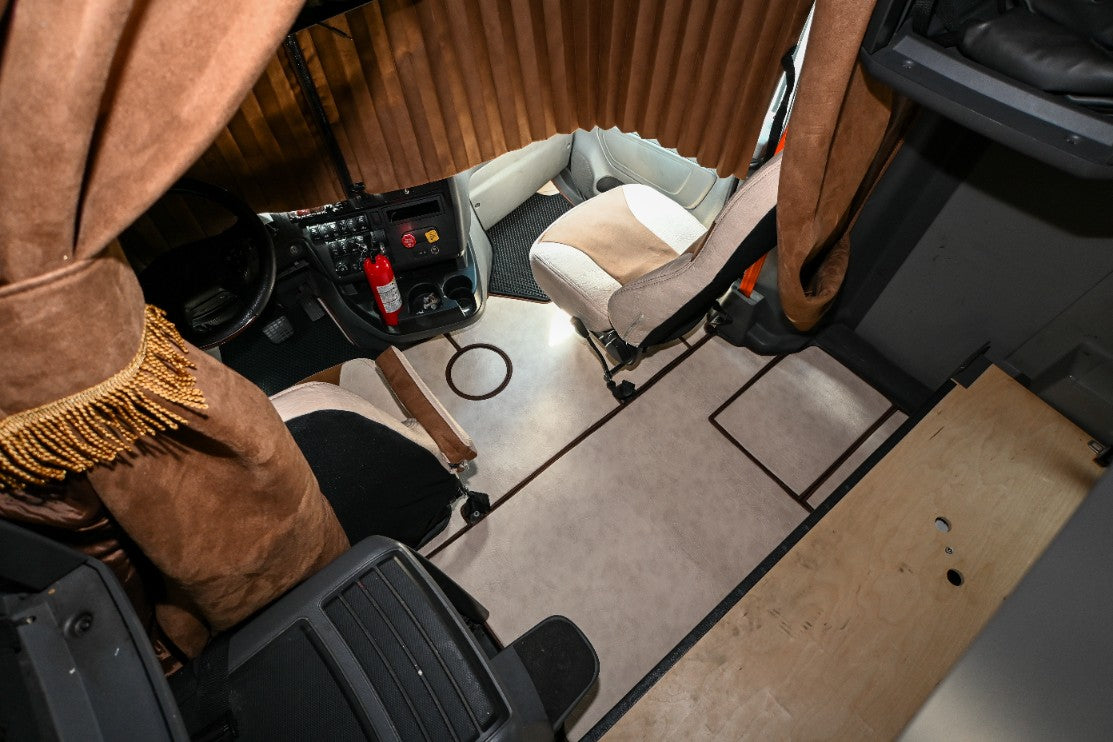 INTERNATIONAL LT RH PROSTAR LONESTAR truck floor mats BEIGE ALFA-WAYS LLC