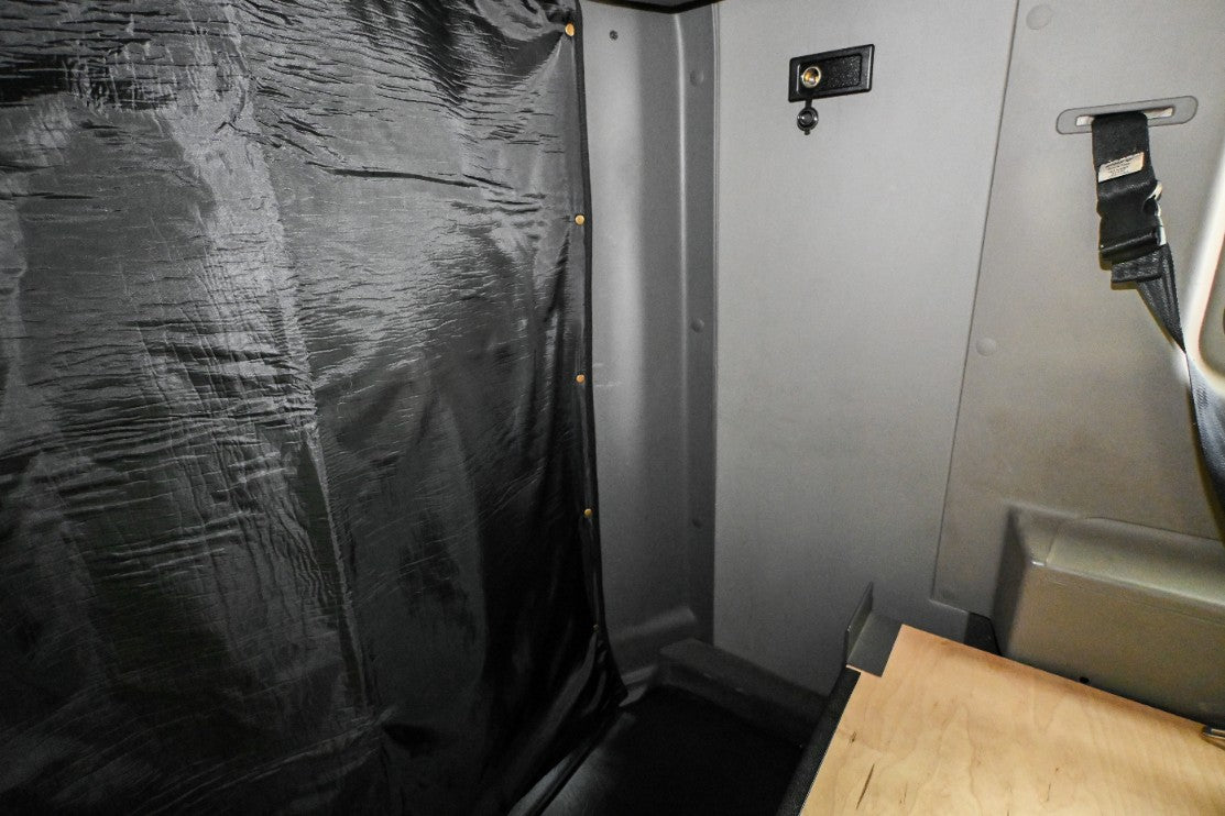 INTERNATIONAL LT RH PROSTAR LONESTAR truck sleeper curtains Prestige-Line BLACK ALFA-WAYS LLC
