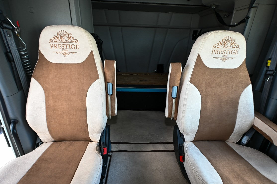 Beige seat cover PETERBILT 579, 579EV, 589, 567 interior
