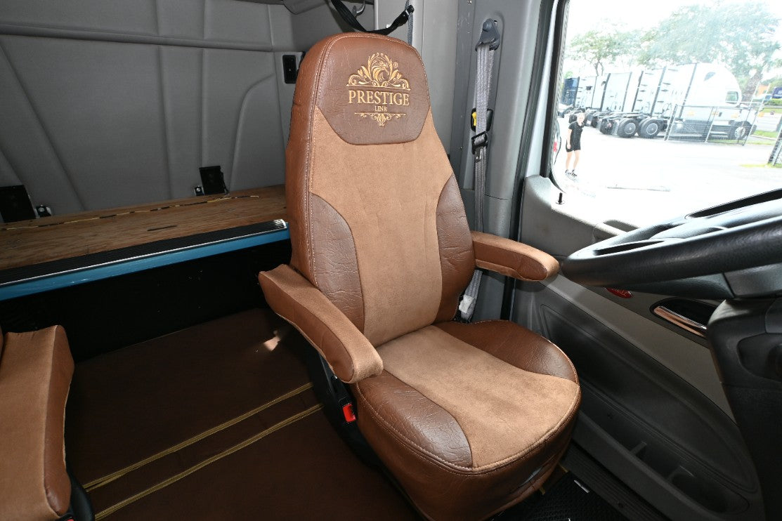 PETERBILT 579, 579EV, 589, 567 truck seat cover Prestige-Line BROWN ALFA-WAYS LLC