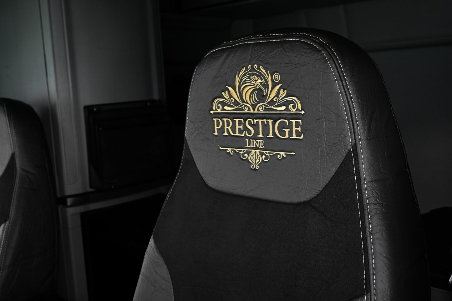 PETERBILT 579, 579EV, 589, 567 truck seat cover Prestige-Line BLACK ALFA-WAYS LLC