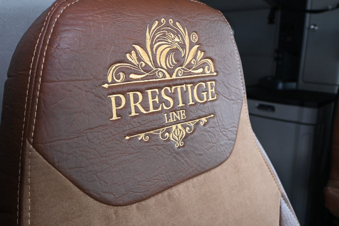 PETERBILT 579, 579EV, 589, 567 truck seat cover Prestige-Line BROWN ALFA-WAYS LLC