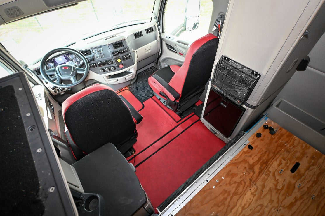 PETERBILT 579 truck floor mats Prestige-Line RED ALFA-WAYS LLC