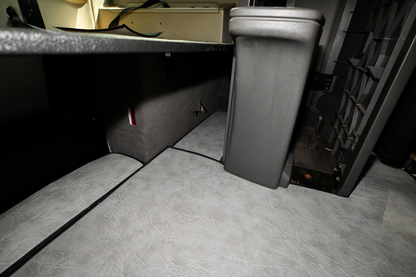 c043201e6f760a3a4f0333048c30c4a6