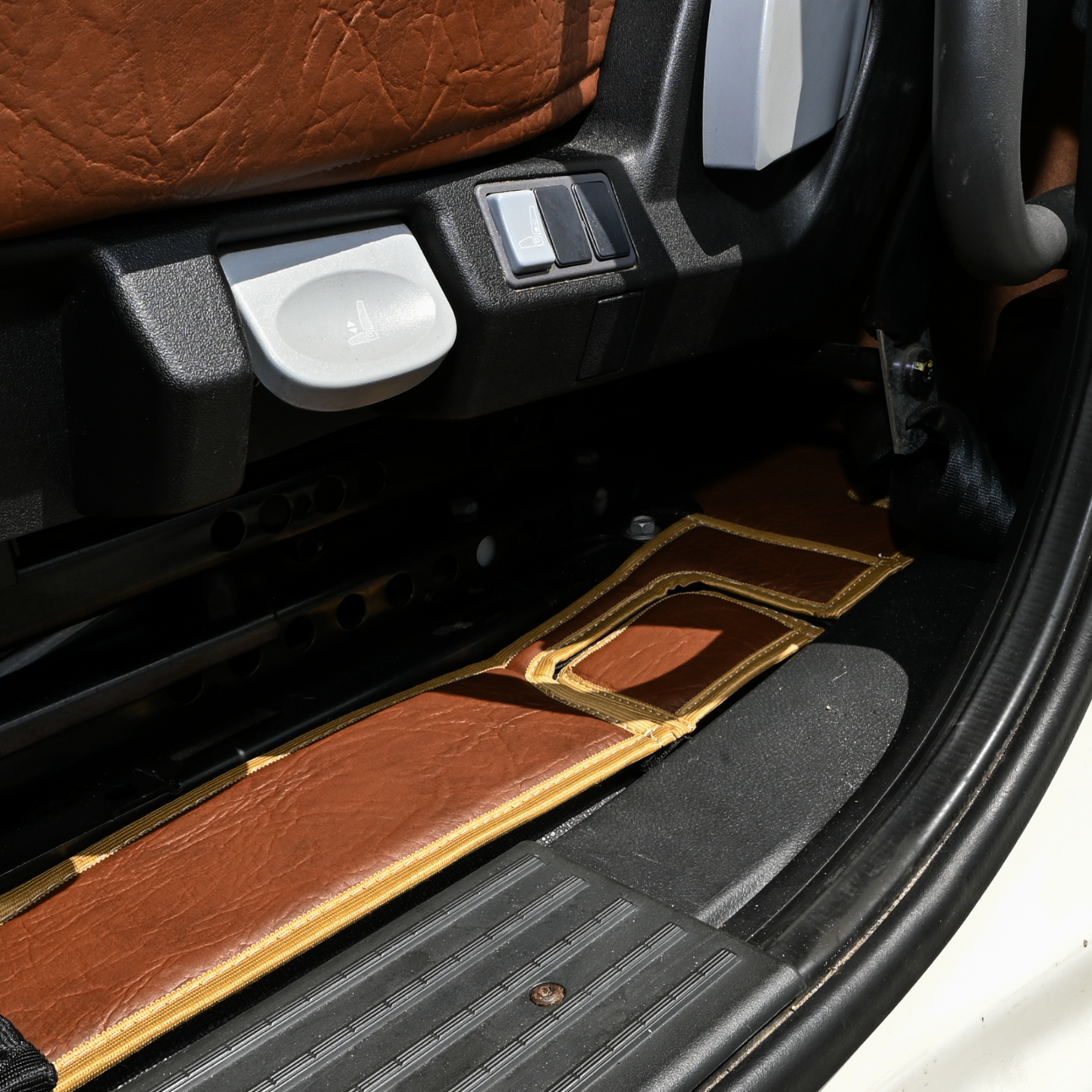 a1054659b85d62966738730556682638