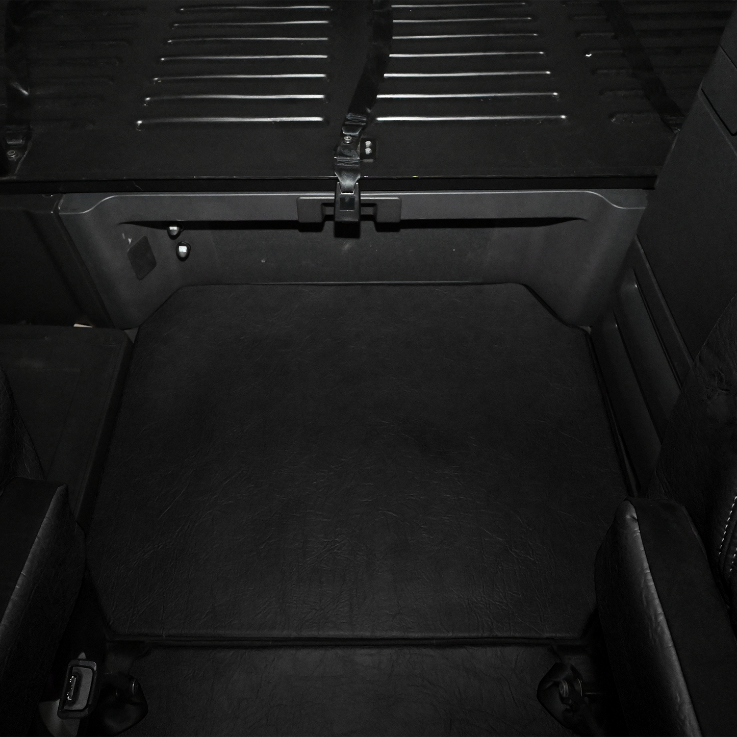 96b47d7a30057e05340e8d8f5e676912