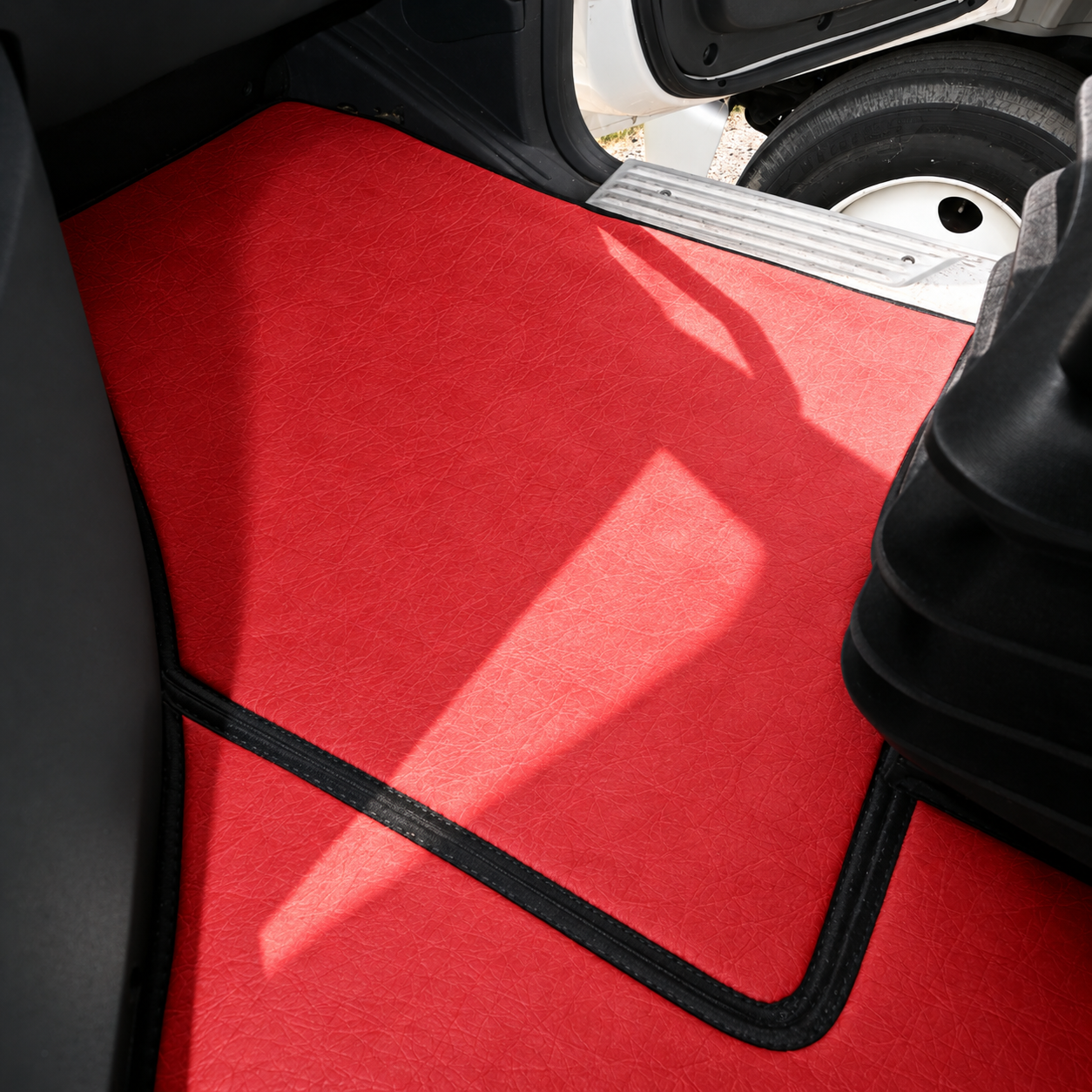 Floor mats fits FREIGHTLINER CASCADIA 116, 126 (2018-current) truck floor mats Prestige-Line RED