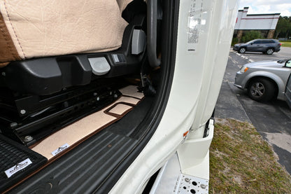 Beige floor mats for Freightliner Cascadia