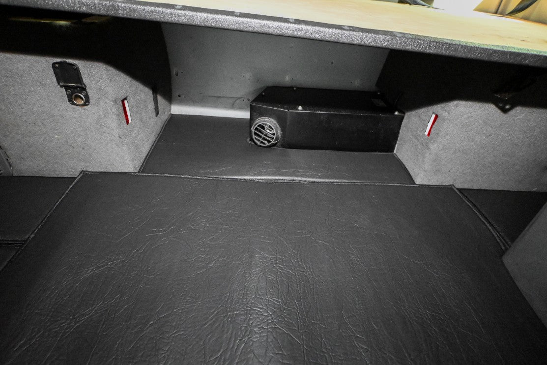 INTERNATIONAL LT RH PROSTAR LONESTAR truck floor mats BLACK ALFA-WAYS LLC