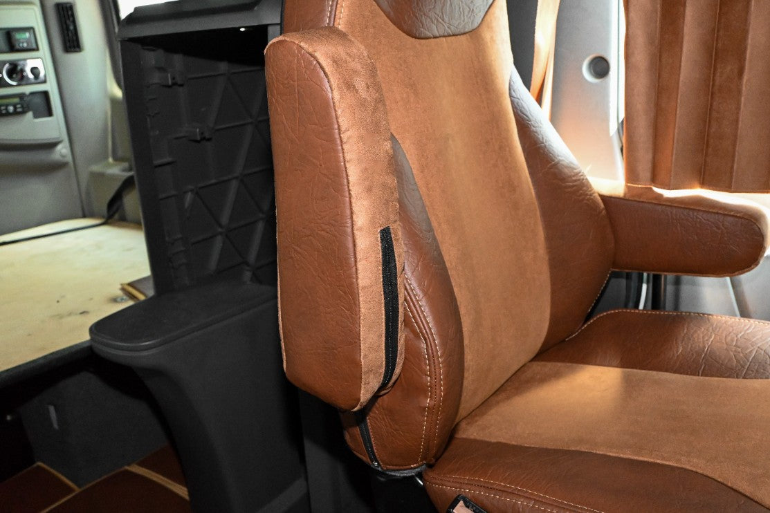 brown truck seat cover INTERNATIONAL LT RH PROSTAR detail