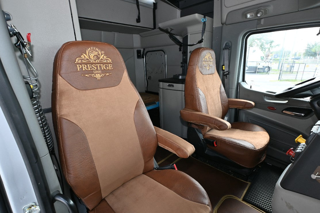 Brown seat cover PETERBILT 579, 579EV, 589, 567 interior