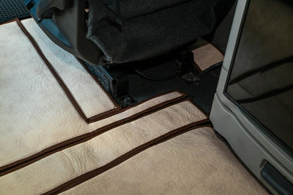 PETERBILT 579 truck floor mats Prestige-Line BEIGE ALFA-WAYS LLC