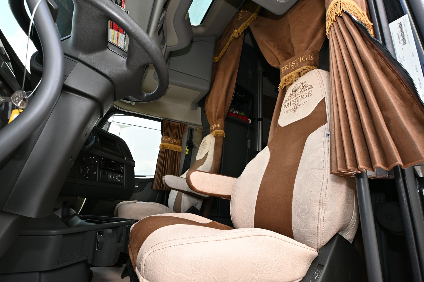 VOLVO vnl, vnr, vnx, vhd, vah 2019-current truck seat cover Prestige-Line BEIGE ALFA-WAYS LLC