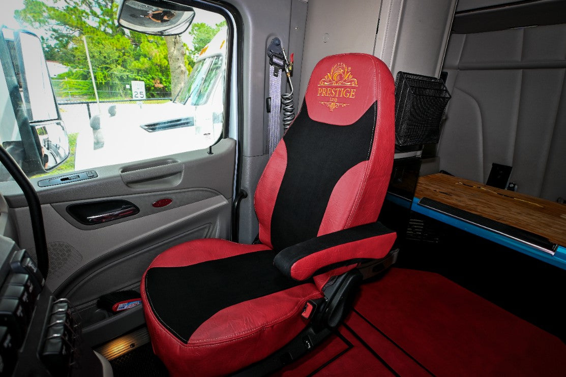 Red seat cover PETERBILT 579, 579EV, 589, 567 interior