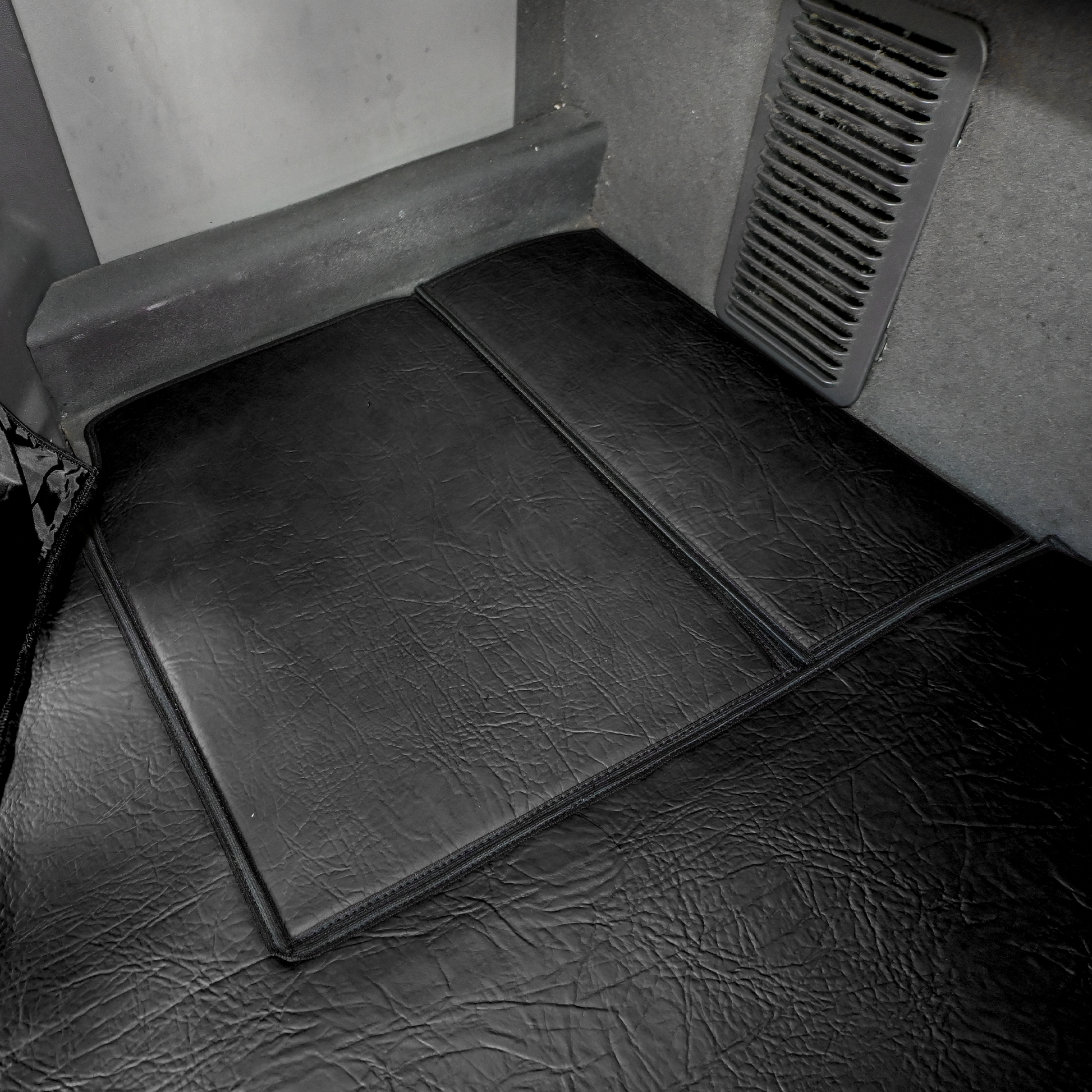 1966282b07a67590098bc050578b9330